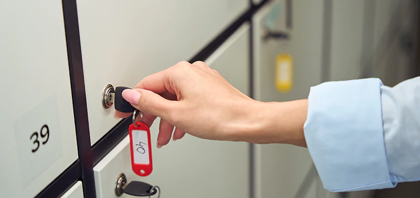 Cabinet Lock Installation in Thermalito, California